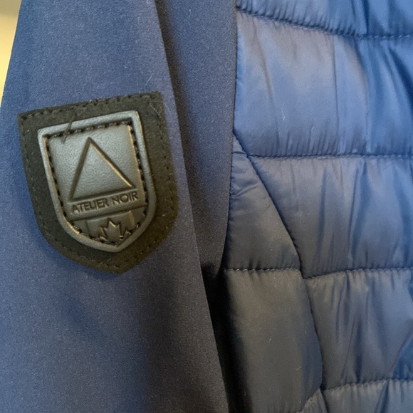 Atelier Noir (Rudsak) jacket w hood. Size small. Navy blue. Pristine condition. - Picture 13 of 13